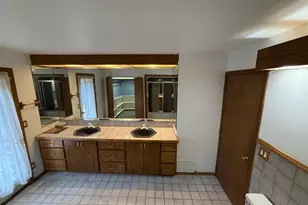 410 W 2nd Ave, Keewatin, MN 55753 - Photo 41