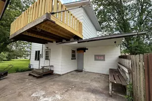 410 W 2nd Ave, Keewatin, MN 55753 - Photo 9
