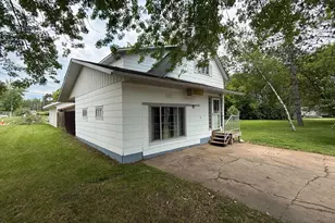 410 W 2nd Ave, Keewatin, MN 55753 - Photo 5