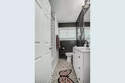 3674 McKnight Road N, White Bear Lake, MN 55110 - Photo 17