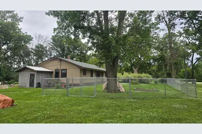 81927 120th Street, Glenville, MN 56036 - Photo 3