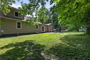 1405 S Darling Dr NW, Alexandria, MN 56308 - Photo 9