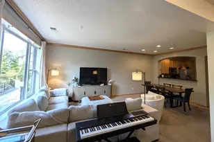 8391 Townsend Dr, Eden Prairie, MN 55344 - Photo 5