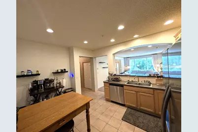 8391 Townsend Drive, Eden Prairie, MN 55344 - Photo 11