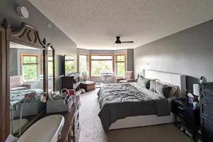 8391 Townsend Dr, Eden Prairie, MN 55344 - Photo 13