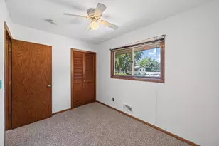 7817 67th Ave N, Brooklyn Park, MN 55428 - Photo 9