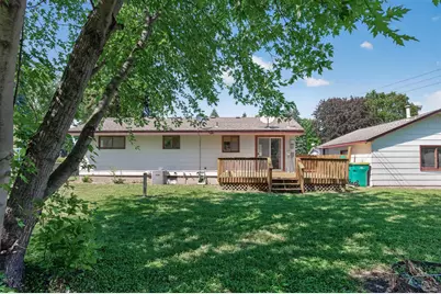 7817 67th Avenue N, Brooklyn Park, MN 55428 - Photo 19