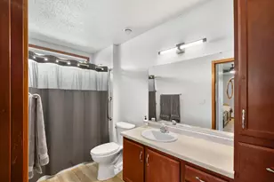 2853 35th St S, Moorhead, MN 56560 - Photo 33