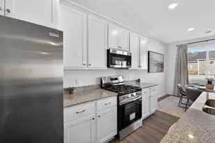 11670 Pierce Ct NE, Blaine, MN 55434 - Photo 9