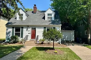 1047 Dayton Ave, Saint Paul, MN 55104 - Photo 1