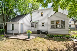 1047 Dayton Ave, Saint Paul, MN 55104 - Photo 29