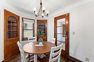 1047 Dayton Ave, Saint Paul, MN 55104 - Photo 9