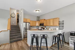 20053 Heritage Dr, Lakeville, MN 55044 - Photo 3