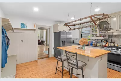 1629 Bryant Avenue N, Minneapolis, MN 55411 - Photo 9