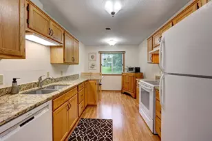6260 Magda Dr, Maple Grove, MN 55369 - Photo 5