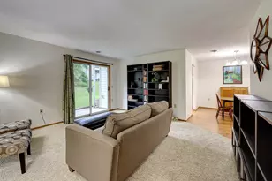 6260 Magda Dr, Maple Grove, MN 55369 - Photo 7