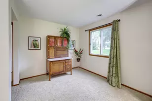 6260 Magda Dr, Maple Grove, MN 55369 - Photo 9