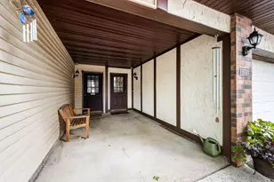 8723 Maplebrook Pkwy N, Brooklyn Park, MN 55445 - Photo 3