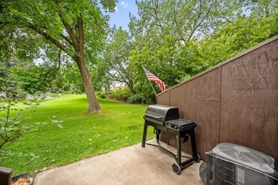8723 Maplebrook Parkway N, Brooklyn Park, MN 55445 - Photo 27