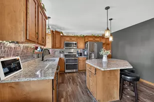 603 11th Ave NE, Kasson, MN 55944 - Photo 7