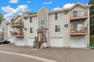 926 Wescott Trail, Eagan, MN 55123 - Photo 19