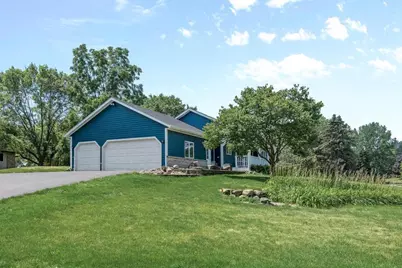 833 Tyrol Lane, Shakopee, MN 55379 - Photo 39