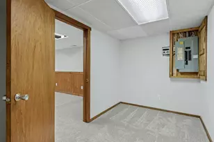 833 Tyrol Ln, Shakopee, MN 55379 - Photo 43
