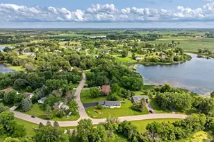 833 Tyrol Ln, Shakopee, MN 55379 - Photo 57