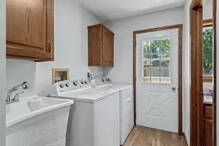 833 Tyrol Ln, Shakopee, MN 55379 - Photo 19