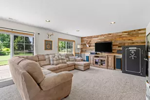 9148 211th St W, Lakeville, MN 55044 - Photo 43