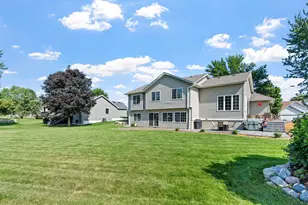 9148 211th St W, Lakeville, MN 55044 - Photo 13