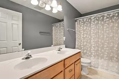 1560 Oakbrooke Terrace, Eagan, MN 55122 - Photo 19