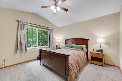 2723 Wagon Wheel Curve, Chaska, MN 55318 - Photo 11