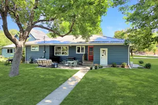 71 Rowland St, Tracy, MN 56175 - Photo 3
