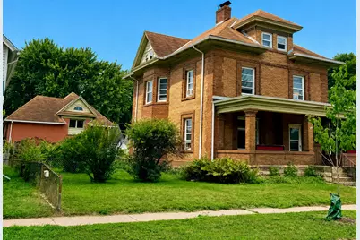 956 Tuscarora Avenue, Saint Paul, MN 55102 - Photo 1