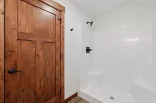 222 Eagle Ridge Dr, Roberts, WI 54023 - Photo 21
