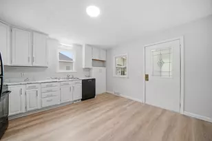 422 10th Ave SE, Rochester, MN 55904 - Photo 3