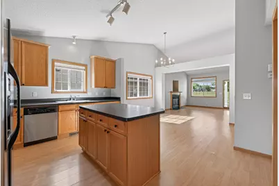 10501 Jason Lane, Albertville, MN 55301 - Photo 13