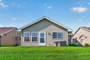 10501 Jason Ln, Albertville, MN 55301 - Photo 27