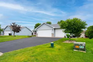 2303 Vermont Dr, Sartell, MN 56377 - Photo 19