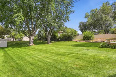 4250 Diamond Drive, Eagan, MN 55122 - Photo 3