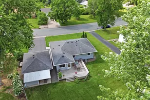 4250 Diamond Dr, Eagan, MN 55122 - Photo 29