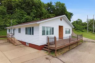 140 N State Road 35, Alma, WI 54610 - Photo 1