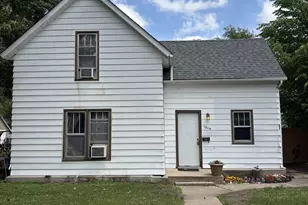 1014 11th Ave S, Saint Cloud, MN 56301 - Photo 1
