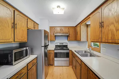 14100 36th Avenue N, Plymouth, MN 55447 - Photo 19