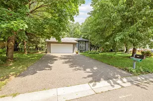 14100 36th Ave N, Plymouth, MN 55447 - Photo 3