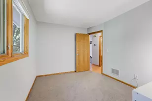 14100 36th Ave N, Plymouth, MN 55447 - Photo 33