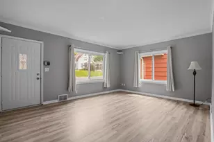 3836 Jackson St NE, Columbia Heights, MN 55421 - Photo 3