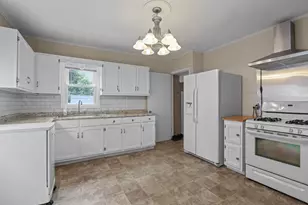 3836 Jackson St NE, Columbia Heights, MN 55421 - Photo 9