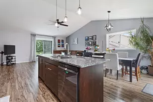 3169 Leyland Trail, Woodbury, MN 55125 - Photo 5